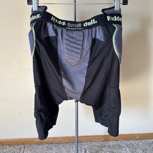 Riddell Black Padded Football Girdle Shorts   8416 - Picture 2 of 8